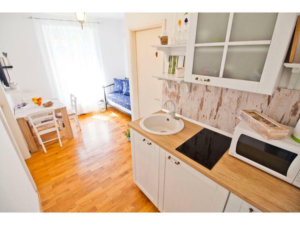 Double A Split Apartment Екстериор снимка