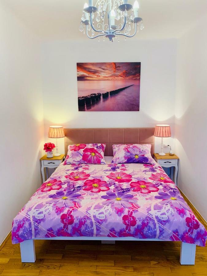 Double A Split Apartment Екстериор снимка