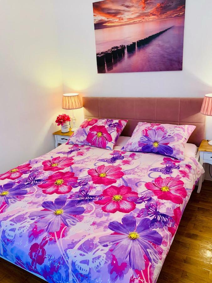 Double A Split Apartment Екстериор снимка